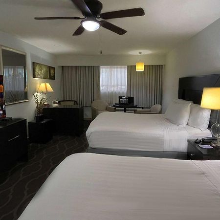 Wyndham Garden Los Mochis Plaza Inn Экстерьер фото