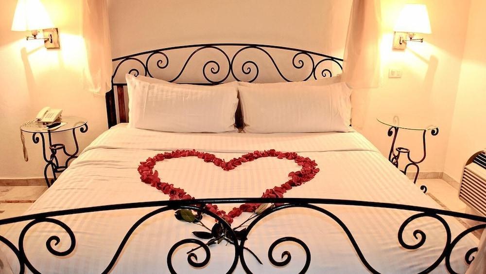 Wyndham Garden Los Mochis Plaza Inn Экстерьер фото