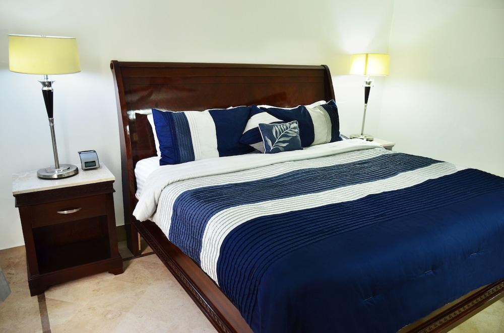 Wyndham Garden Los Mochis Plaza Inn Экстерьер фото