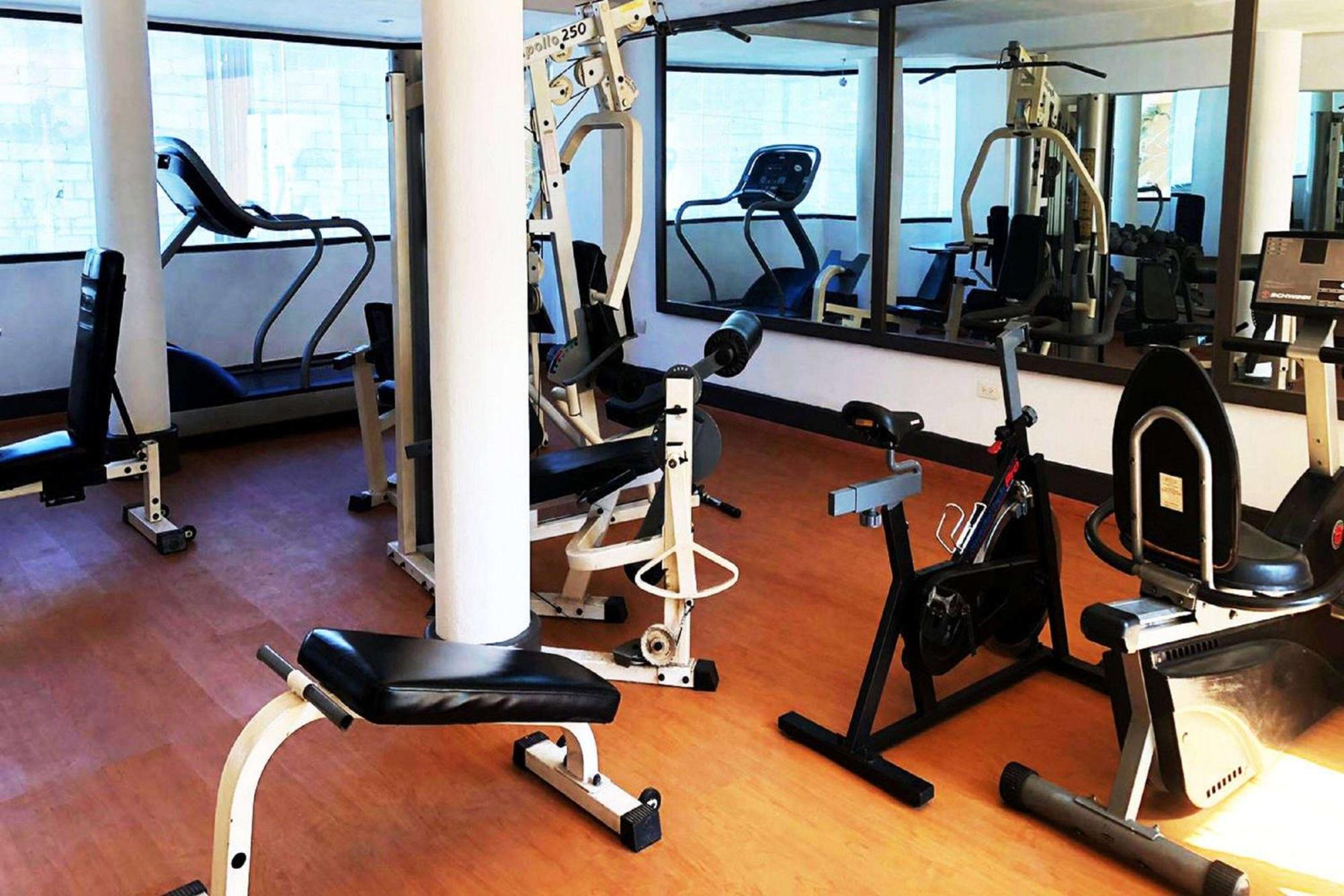Wyndham Garden Los Mochis Plaza Inn Экстерьер фото